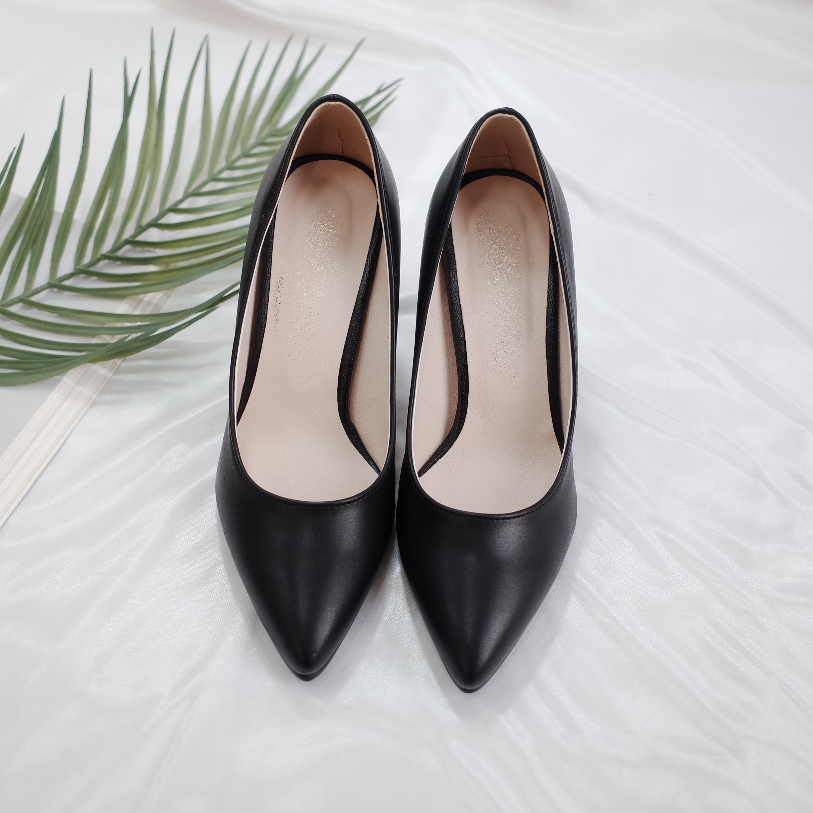 <b><p>Korean 8cm Stiletto The pump Pointed nose</p></b><b><p>韓国語 8cm スティレット 厚底 パンプス 最高の鼻 ミドルヒール baling_2</p></b><br /><br /><p align='center'>