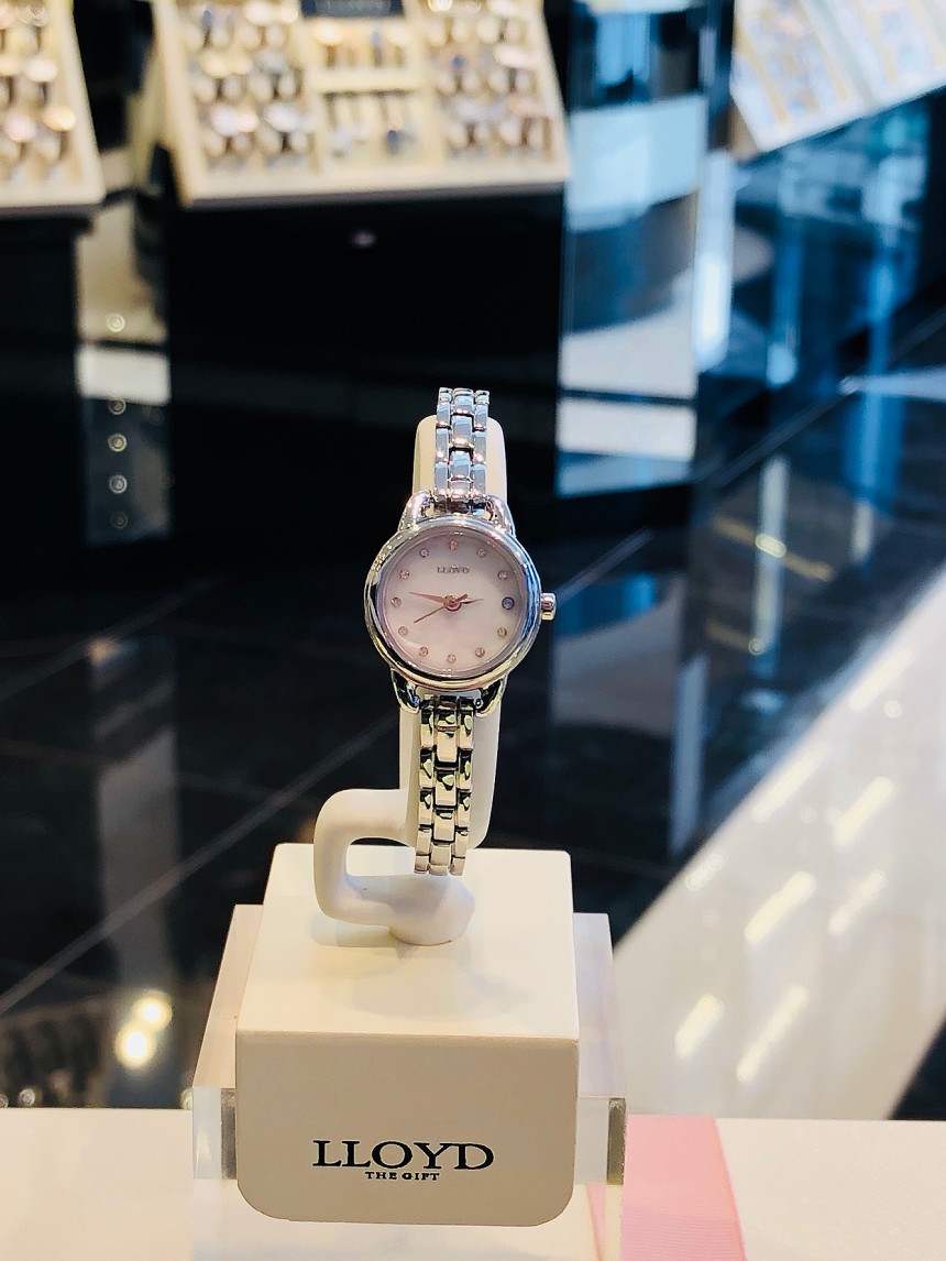 <b><p>Lloyd In March Births metal band cck LL2G18311ISS</p></b><b><p>ロイド 3月に 誕生石 メタル バンド 時計 LL2G18311ISS 中高生 20代の女性</p></b><br /><br /><p align='center'>