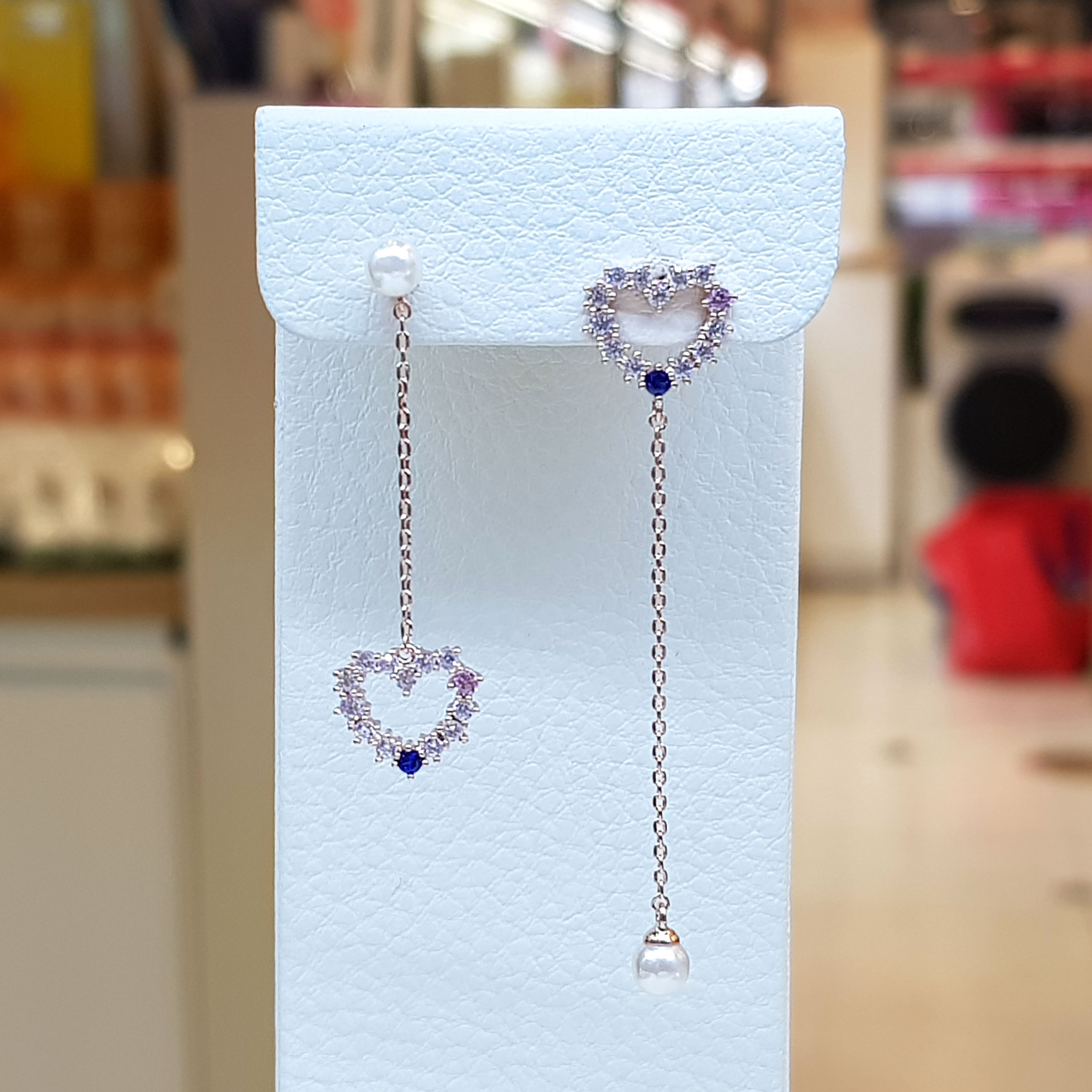 <b><p>Bollare Simple het pel erings SPE418 Lovy</p></b><b><p>ボラレ シンプルハートパールオンバルイヤリング SPE418 ラブリーなムード 可愛気性</p></b><br /><br /><p align='center'>