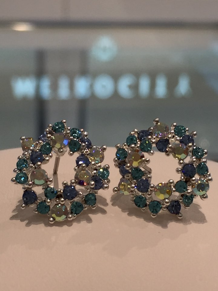 <b><p>Eileen Angel Flower Earris AJBE2369</p></b><b><p>アイリーン エンジェルフラワーイヤリングAJBE2369</p></b><br /><br /><p align='center'>