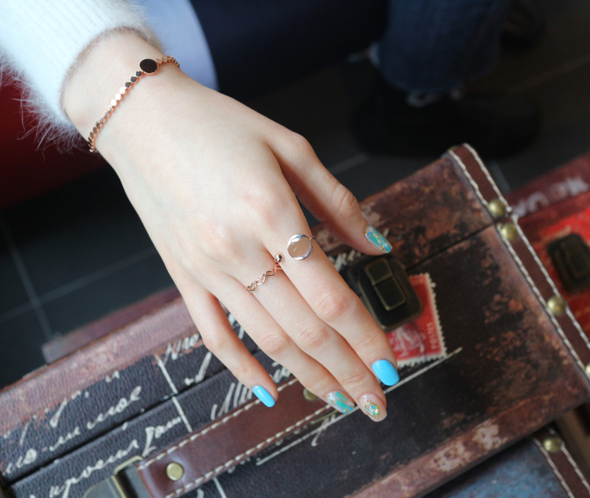 <b><p>simple heart Crown ring Feme chm Girlfend</p></b><b><p>シンプル ハート クラウン リング 女性らしい魅力 ガールフレンドの贈り物 20代</p></b><br /><br /><p align='center'>