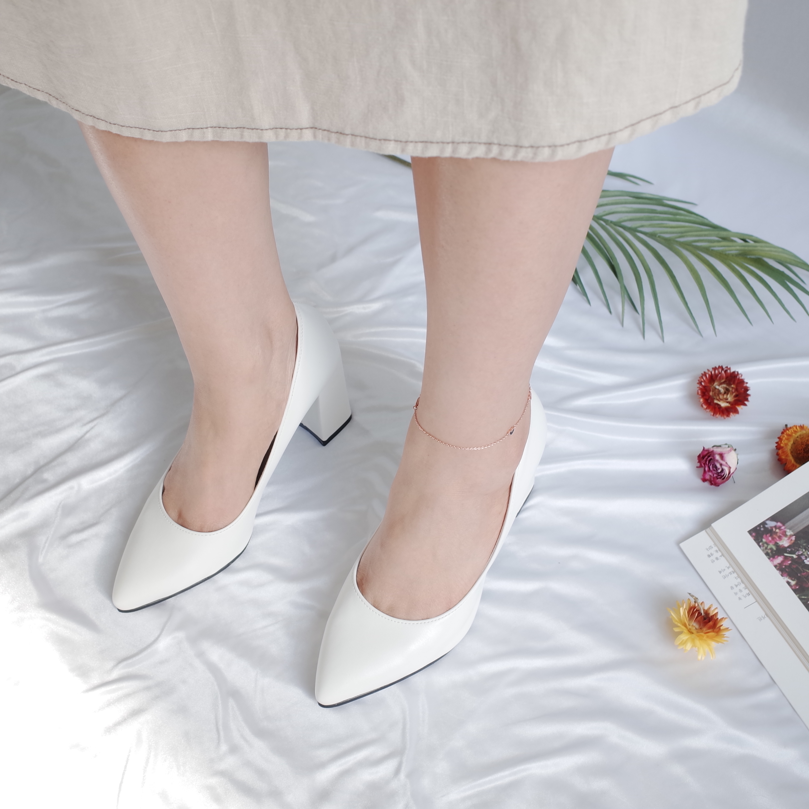 <b><p>Korean 8cm Stiletto The pump Pointed nose</p></b><b><p>韓国語 8cm スティレット 厚底 パンプス 最高の鼻 ミドルヒール baling_2</p></b><br /><br /><p align='center'>