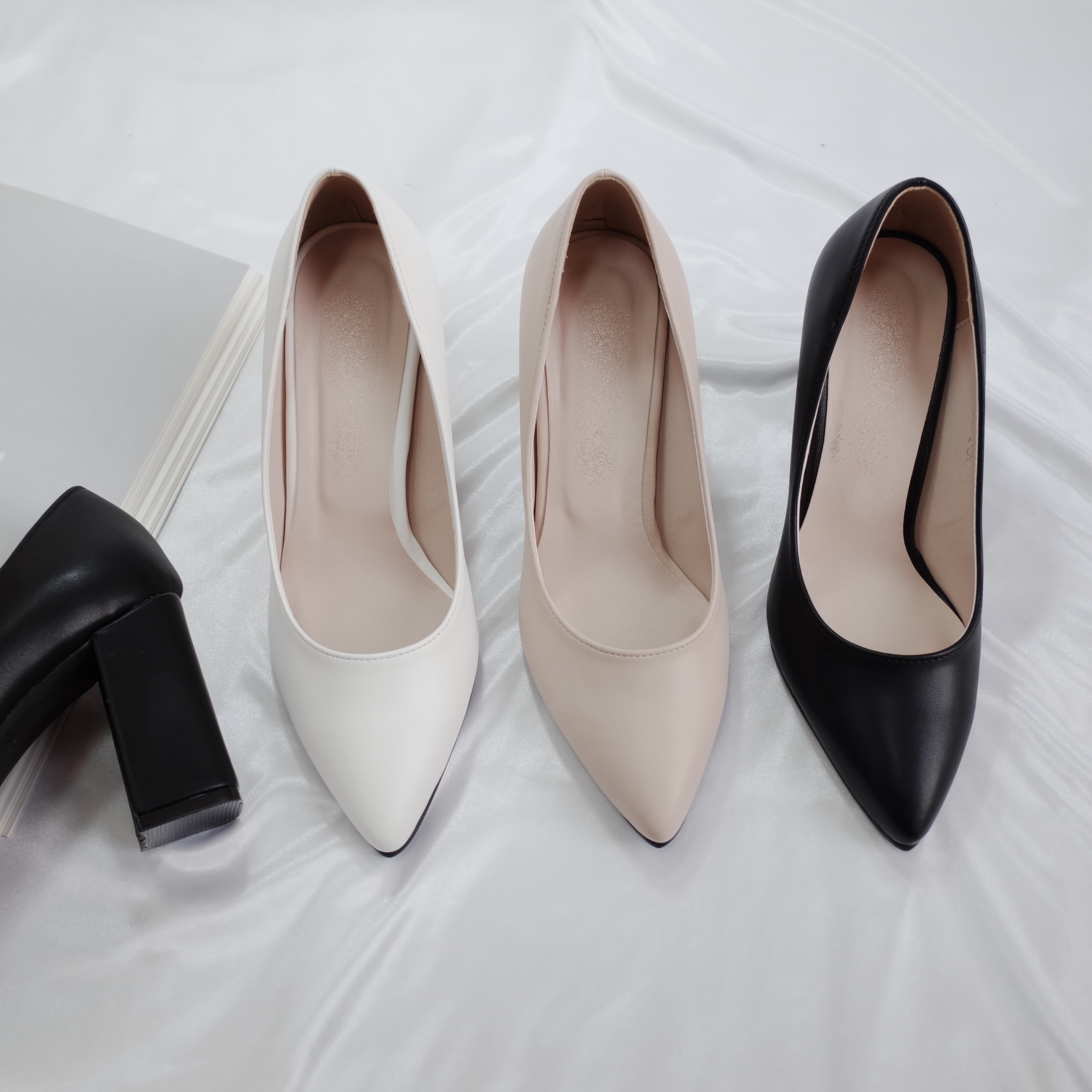 <b><p>Korean 8cm Stiletto The pump Pointed nose</p></b><b><p>韓国語 8cm スティレット 厚底 パンプス 最高の鼻 ミドルヒール baling_2</p></b><br /><br /><p align='center'>