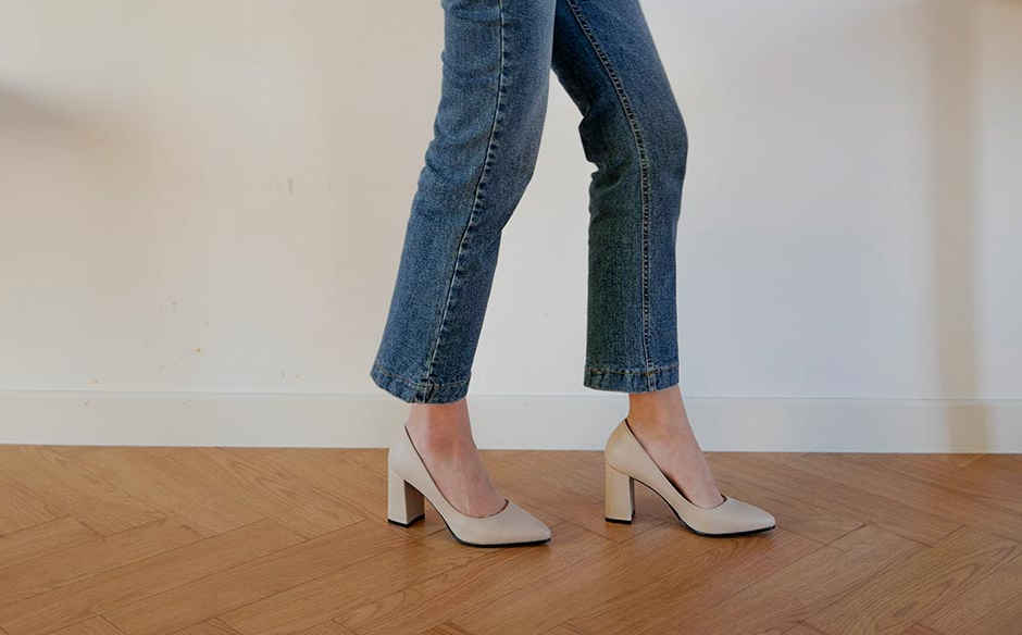 <b><p>Korean 8cm Stiletto The pump Pointed nose</p></b><b><p>韓国語 8cm スティレット 厚底 パンプス 最高の鼻 ミドルヒール baling_2</p></b><br /><br /><p align='center'>