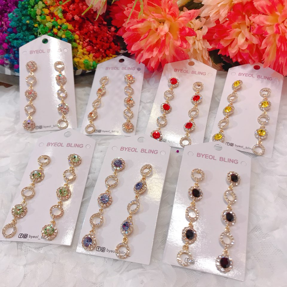 <b><p>A fox Cubic Drop earring Faster ims Lovely</p></b><b><p>ビクセン キュービック ドロップ イヤリング 萌えアイテム ラブリーな ポイント</p></b><br /><br /><p align='center'>