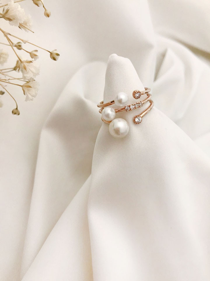 <b><p>Prl pnt All silver rg female Luxury roic</p></b><b><p>真珠 ポイント オールシルバー リング 女性 高級感 ロマンチック ゴド 女神スタイル</p></b><br /><br /><p align='center'>