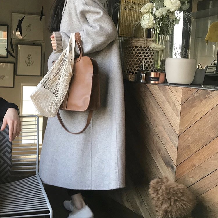 <b><p>Flat Base ckpack Sh oulder Scrch 플랫베이스 스가방</p></b><b><p>フラットベーストフバックスバッグス身上スベクスショルダーバッグスクロールトートバックplatbase</p></b><br /><br /><p align='center'>