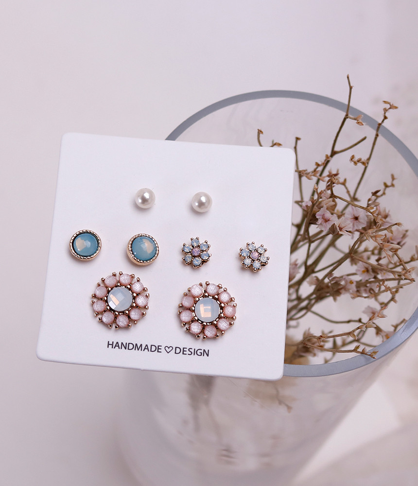 <b><p>Daikoji 8 eces Set earrings Full of love</p></b><b><p>デイ浩二 8ピース セットピアス 愛に満ち シンプルリ キュートなデザイン 生気溌剌</p></b><br /><br /><p align='center'>