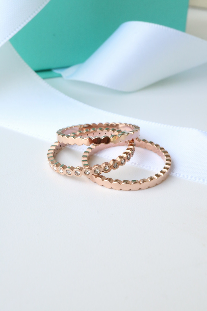 <b><p>titanium race Three Set Cubic point rg Sue</p></b><b><p>チタン レース 3つの セット キュービック ポイント リング 書かれているカールスチール</p></b><br /><br /><p align='center'>