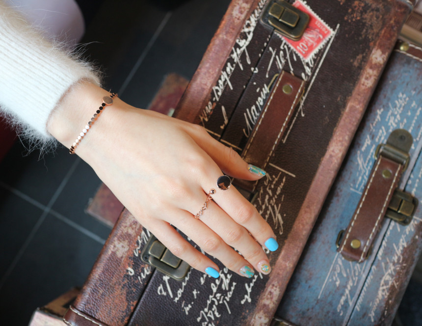 <b><p>simple heart Crown ring Feme chm Girlfend</p></b><b><p>シンプル ハート クラウン リング 女性らしい魅力 ガールフレンドの贈り物 20代</p></b><br /><br /><p align='center'>