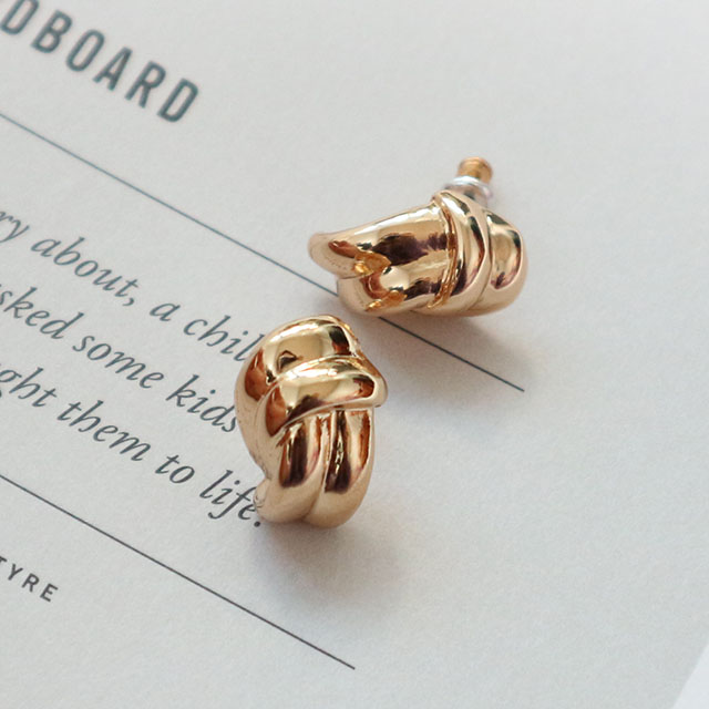 <b><p>1+1 vintage Bold Drop Earrgs 18 species Aique</p></b><b><p>+ ヴィンテージ ボールド ドロップイヤリング 18種 アィーク サル ミニマル</p></b><br /><br /><p align='center'>