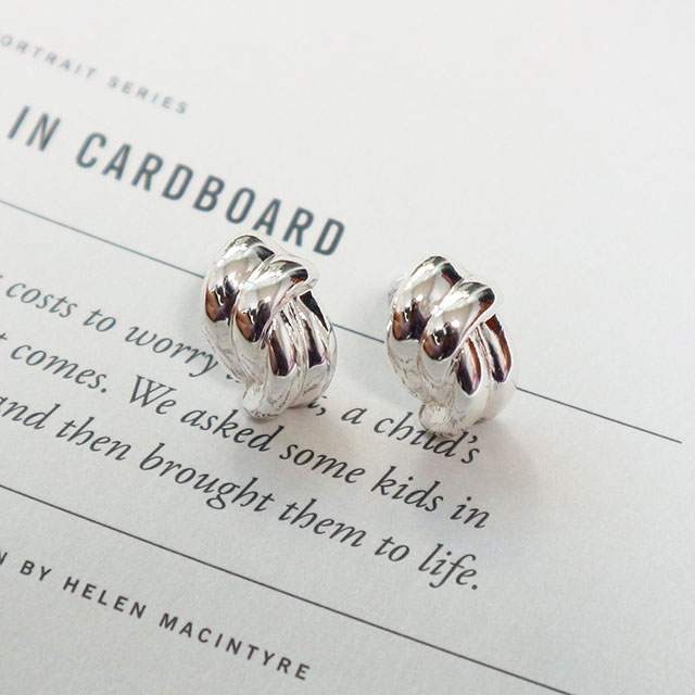 <b><p>1+1 vintage Bold Drop Earrgs 18 species Aique</p></b><b><p>+ ヴィンテージ ボールド ドロップイヤリング 18種 アィーク サル ミニマル</p></b><br /><br /><p align='center'>
