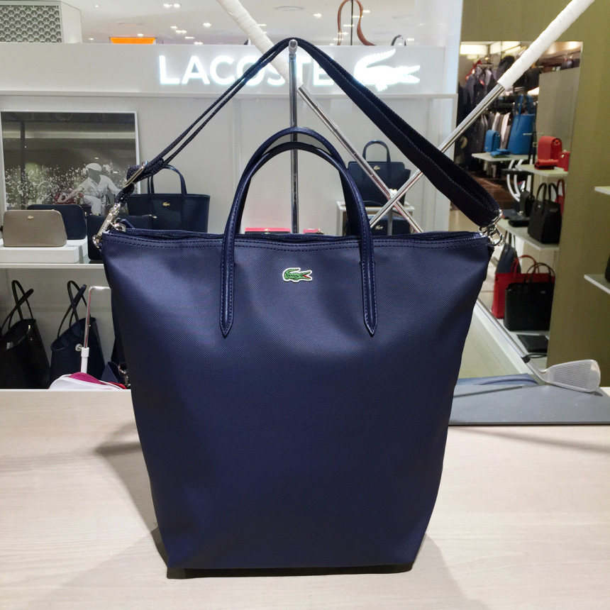 <b><p>Laste Crs Vertical ShoPurBk NF1891P17C Easy</p></b><b><p>ラコステクロス縦型ショーポベクNF1891P17C簡単コーディネート実用満点すっきりとしたショルダー</p></b><br /><br /><p align='center'>