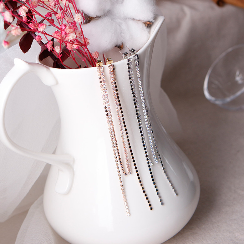 <b><p>Widow Drop Earrings sh Bl Circle Silver The</p></b><b><p>ウィドウ ドロップイヤリング 輝く ブブサークルシルバー ラインがきれい ラブリー</p></b><br /><br /><p align='center'>