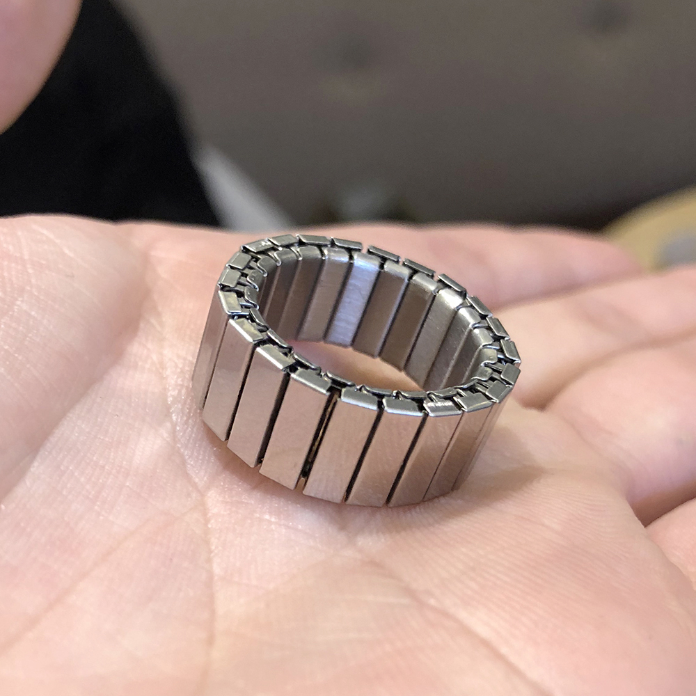 <b><p>Surge Steel nsion ring Without discolorat</p></b><b><p>書かれているカールスチール テンション リング 変色のない サイズ調節 男のファッ</p></b><br /><br /><p align='center'>