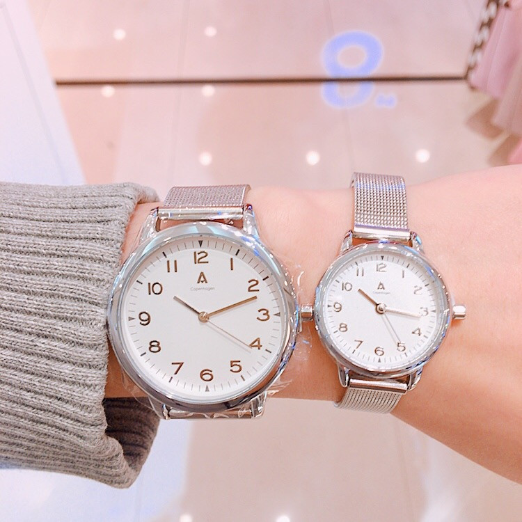 <b><p>ACCENT Monolith couple Mesh watch AAW04MSCMQ22-SI</p></b><b><p>アクセント モノリス カップル メッシュウォッチ AAW04MSCMQ22-SI</p></b><br /><br /><p align='center'>