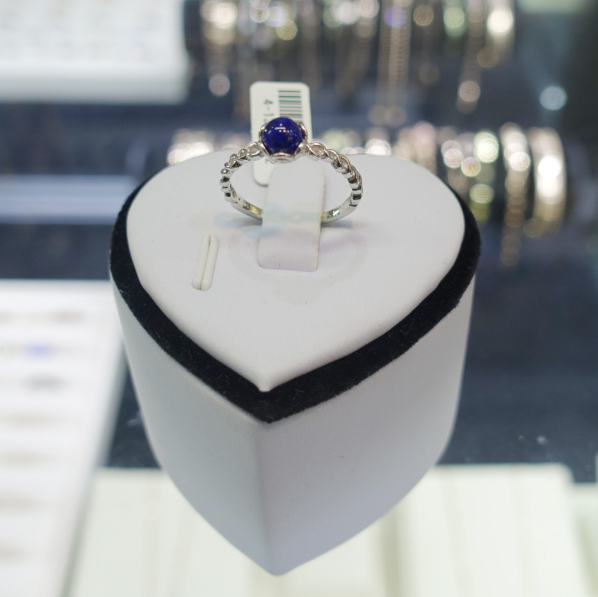 <b><p>Bihstone calyx natur Gart Tquoise Lap zuli</p></b><b><p>誕生石 がく 天然 ガーネット ターコイズ ラピスラジュルリ 原石 リング</p></b><br /><br /><p align='center'>