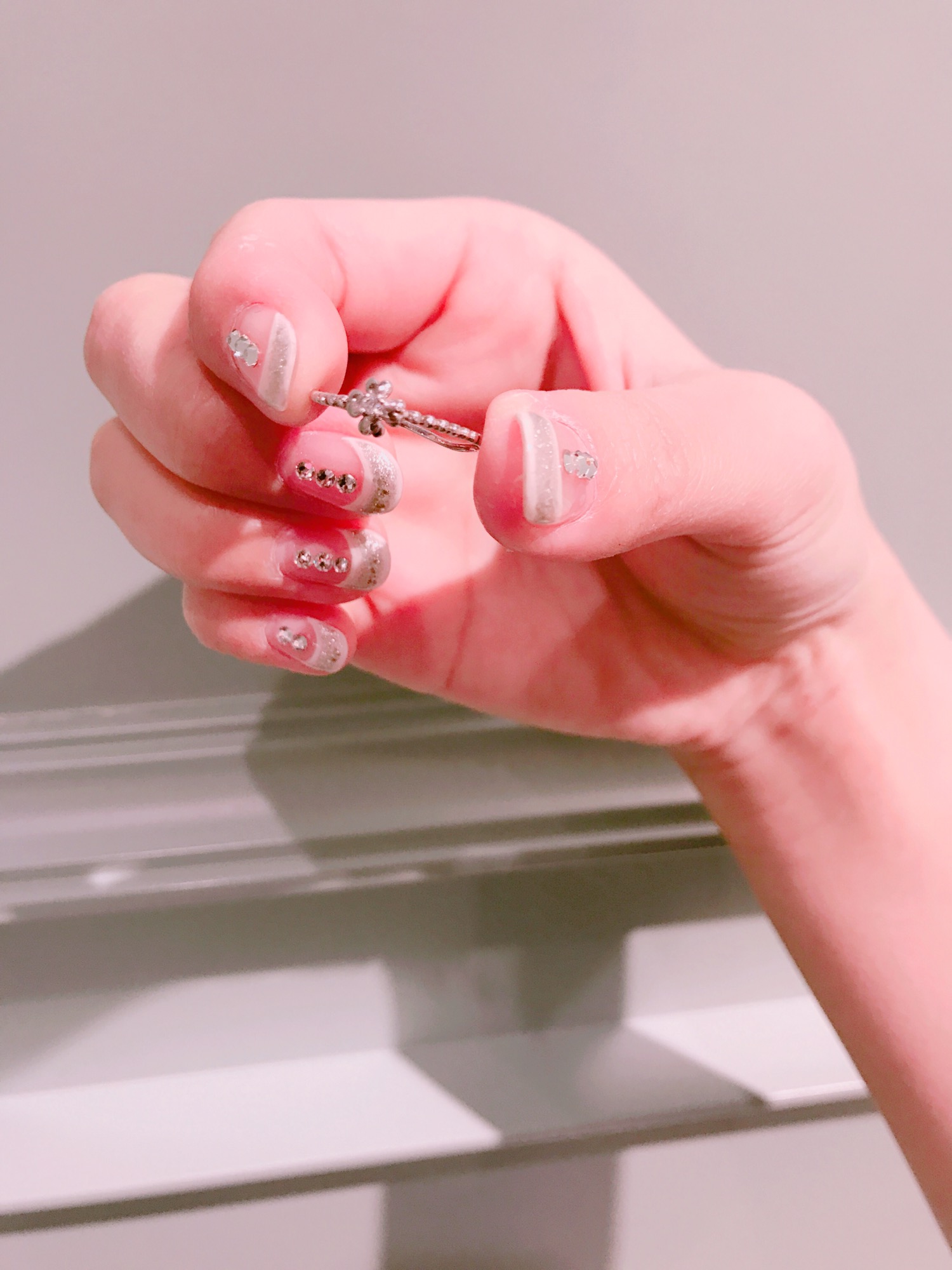 <b><p>Flower_vintage ASRS4L032R Girl coordation</p></b><b><p>花_ヴィンテージ ASRS4L032R 女性コーディネート 日常のファッション 春</p></b><br /><br /><p align='center'>