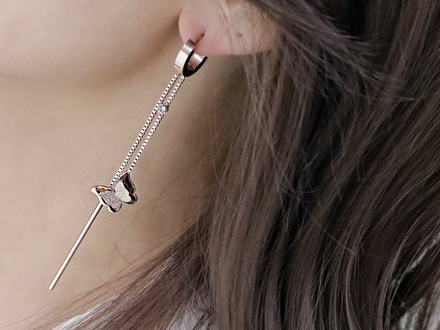 <b><p>Butterfly Sonata Surge Sel earring tium sless</p></b><b><p>蝶のラブソング 書かれているカールスチール イヤリ チタン ステンレス モダンな</p></b><br /><br /><p align='center'>