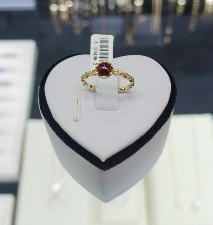 <b><p>Bihstone calyx natur Gart Tquoise Lap zuli</p></b><b><p>誕生石 がく 天然 ガーネット ターコイズ ラピスラジュルリ 原石 リング</p></b><br /><br /><p align='center'>