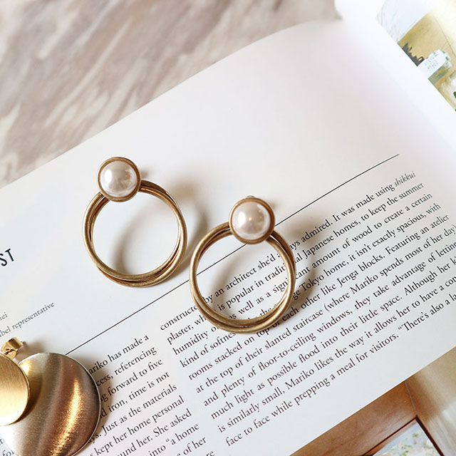 <b><p>1+1 vintage Bold Drop Earrgs 18 species Aique</p></b><b><p>+ ヴィンテージ ボールド ドロップイヤリング 18種 アィーク サル ミニマル</p></b><br /><br /><p align='center'>