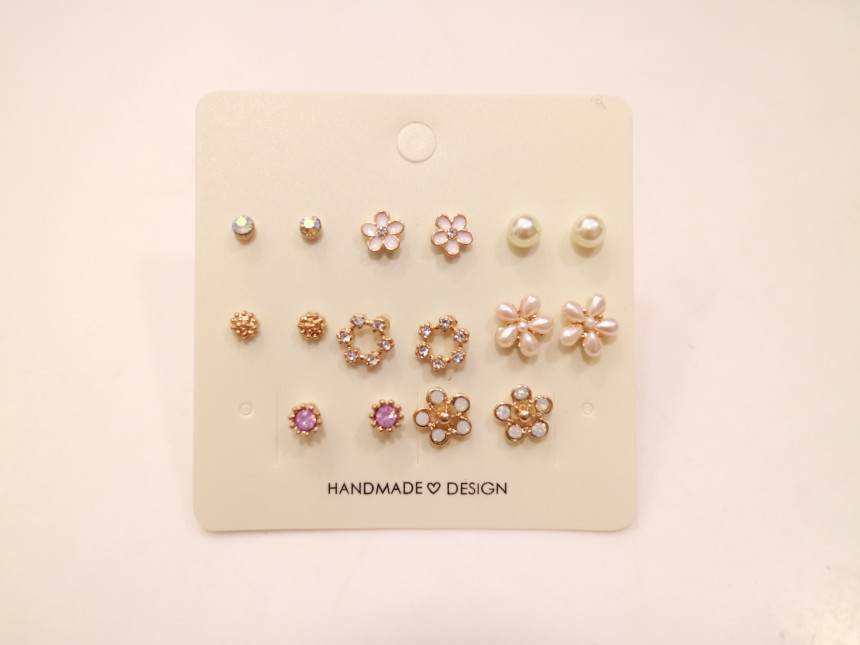 <b><p>16set pink Flower Cubic Pearl rg small fr</p></b><b><p>16セット ピンク 花 キュービック 真珠 イヤリング 小さな フラワー ギフト</p></b><br /><br /><p align='center'>