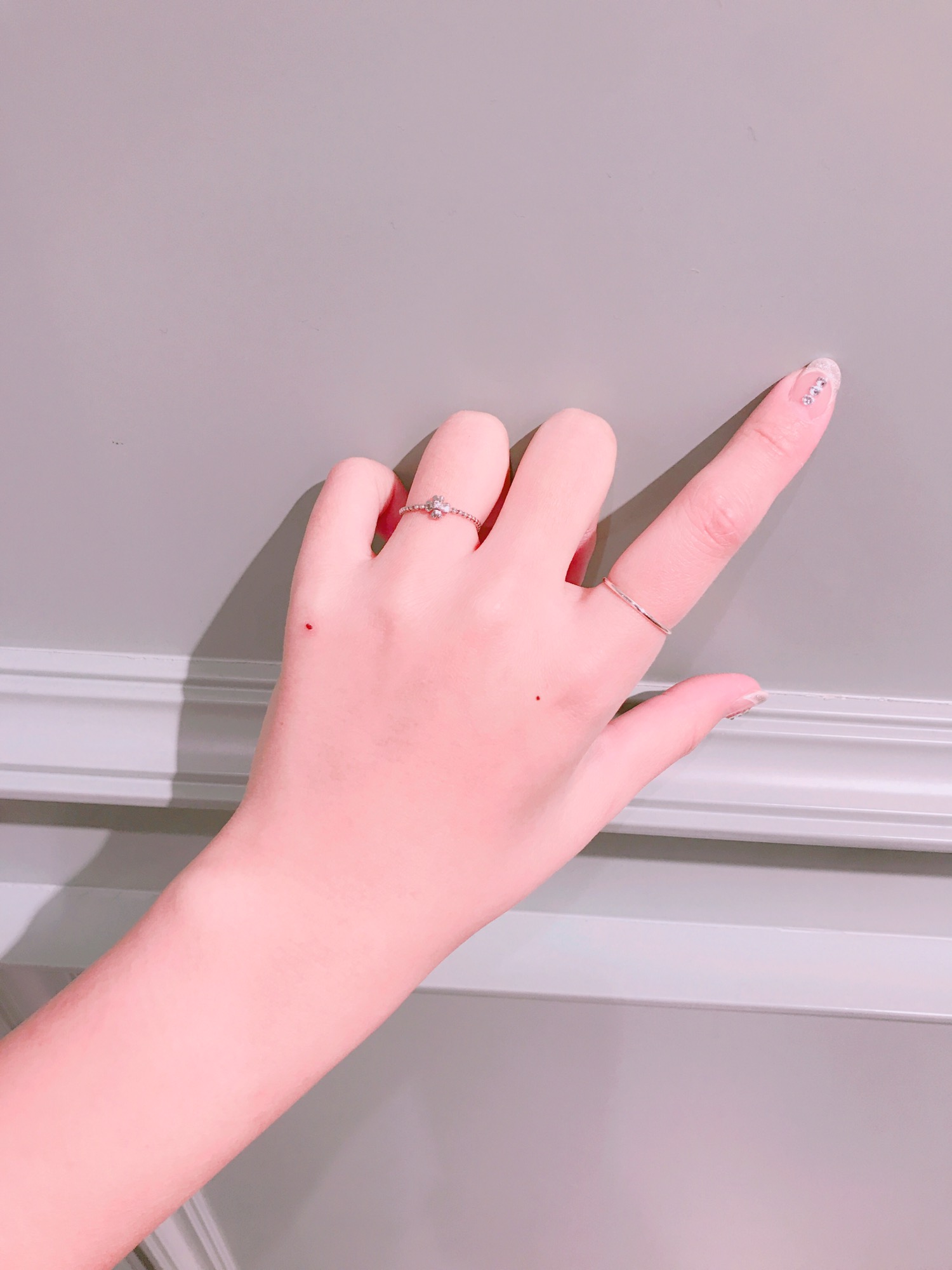 <b><p>Flower_vintage ASRS4L032R Girl coordation</p></b><b><p>花_ヴィンテージ ASRS4L032R 女性コーディネート 日常のファッション 春</p></b><br /><br /><p align='center'>