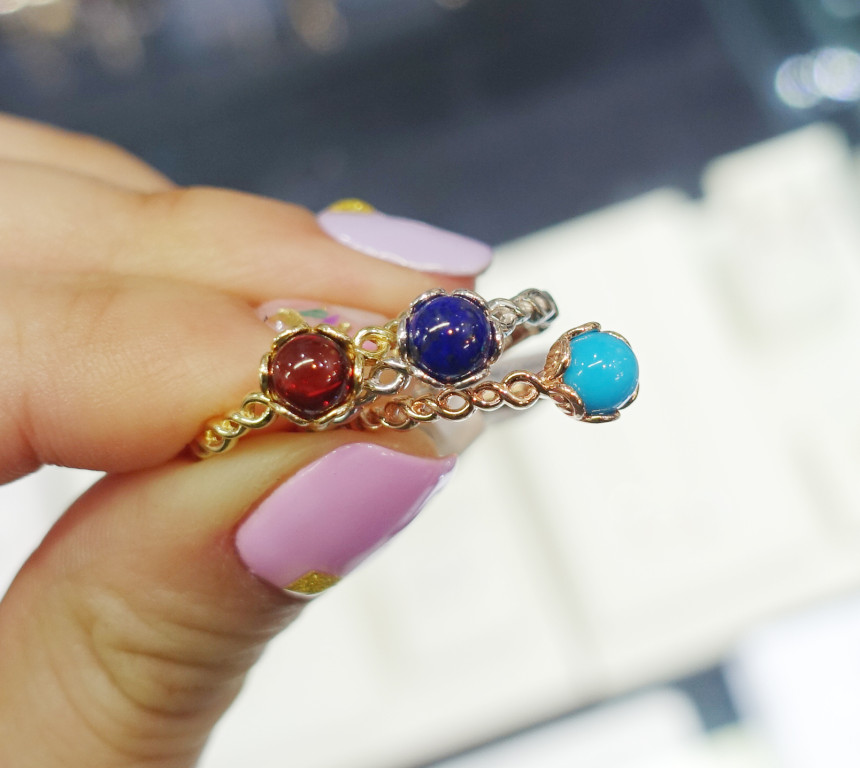 <b><p>Bihstone calyx natur Gart Tquoise Lap zuli</p></b><b><p>誕生石 がく 天然 ガーネット ターコイズ ラピスラジュルリ 原石 リング</p></b><br /><br /><p align='center'>