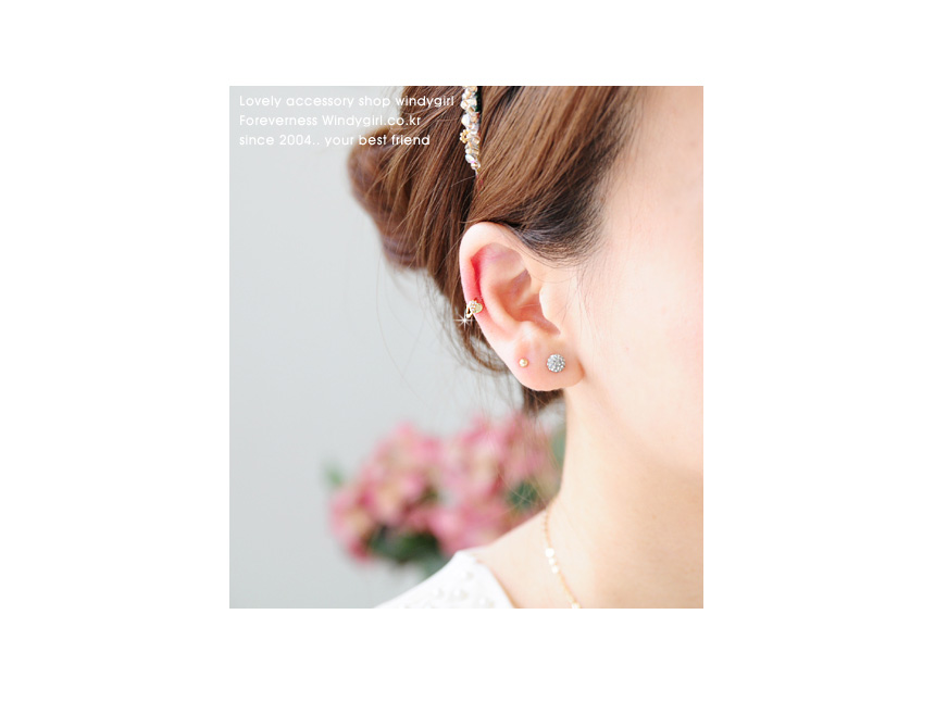 <b><p>10k earflaps piercing mi One touch Cubic</p></b><b><p>10k 耳介 ピアス ミニ ワンタッチ リング イヤ グィチ キュービック 真珠</p></b><br /><br /><p align='center'>