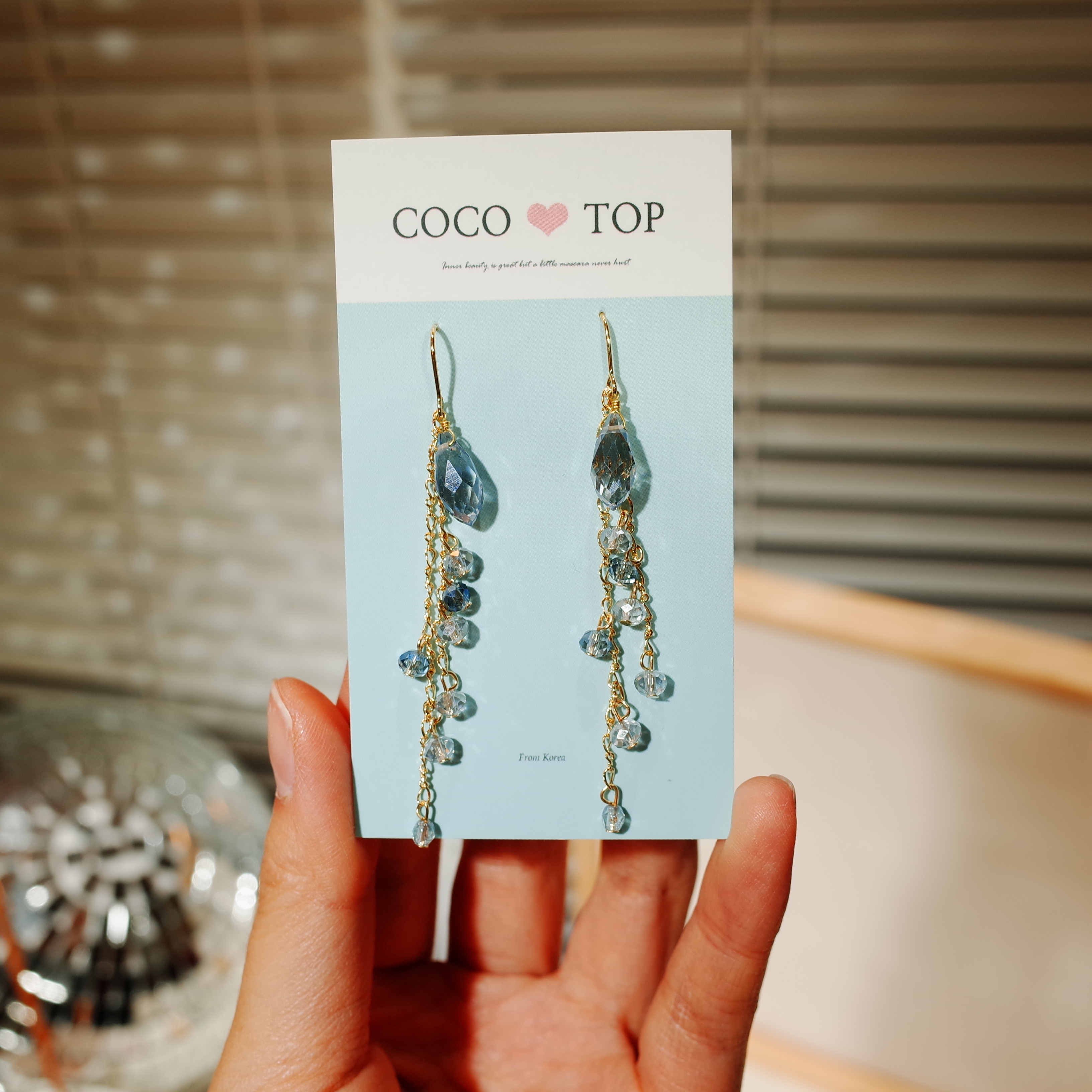 <b><p>Raindrops stone hook earrg</p></b><b><p>雨滴の音 原石 フック イヤリング</p></b><br /><br /><p align='center'>