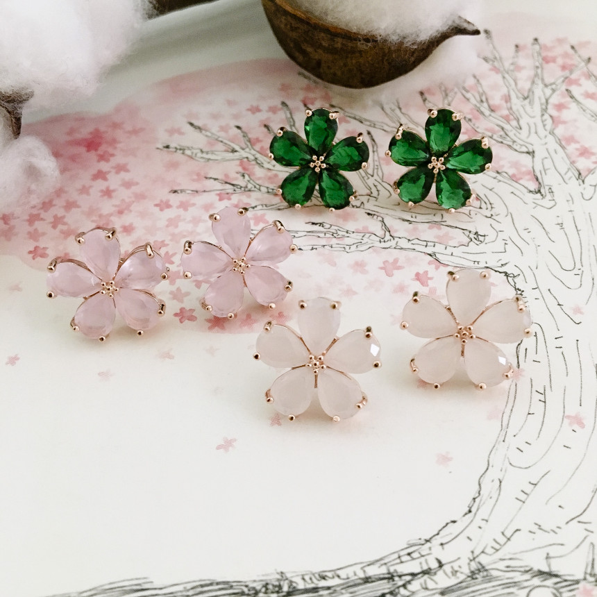 <b><p>Cherry Blossom fw Silv fing Drop ea Spr coordation</p></b><b><p>桜 フラワー ウンチム ドロップ イヤリング 春のコーディネート アレルギー対策</p></b><br /><br /><p align='center'>