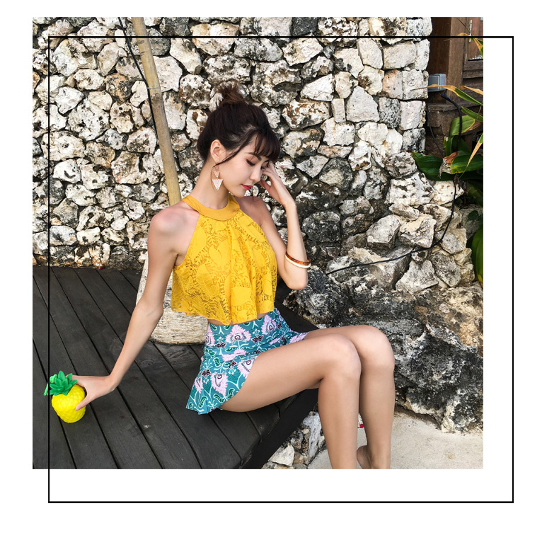 <b><p>Gentle youth Orange gre Frill bikini ce 20's</p></b><b><p>爽やか オレンジグリーン フリル ビキニ レース 20代 ホルターネック ハイウエスト</p></b><br /><br /><p align='center'>