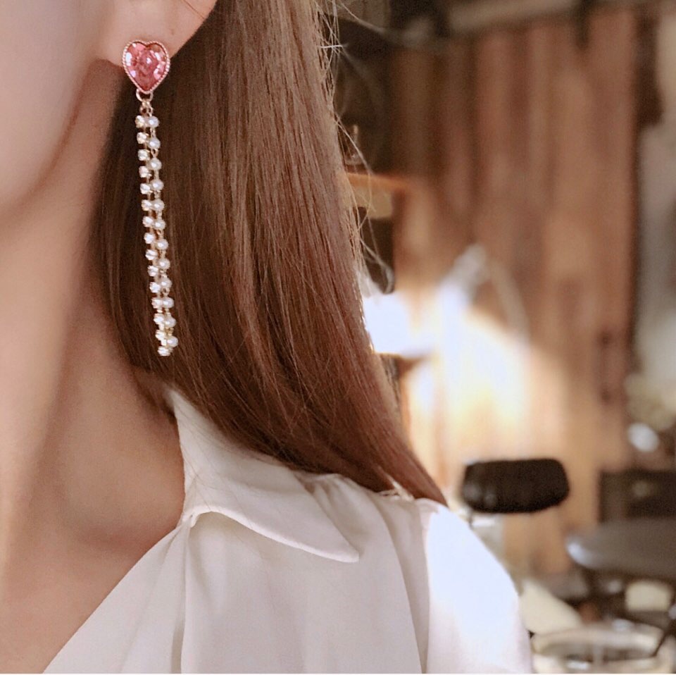 <b><p>Sweet pink Heart Ergs Good pot cycle Blg-blg</p></b><b><p>甘くピンク ハートピアス ポイントサイクル良い ケバケバした ユニークアクセサリー</p></b><br /><br /><p align='center'>