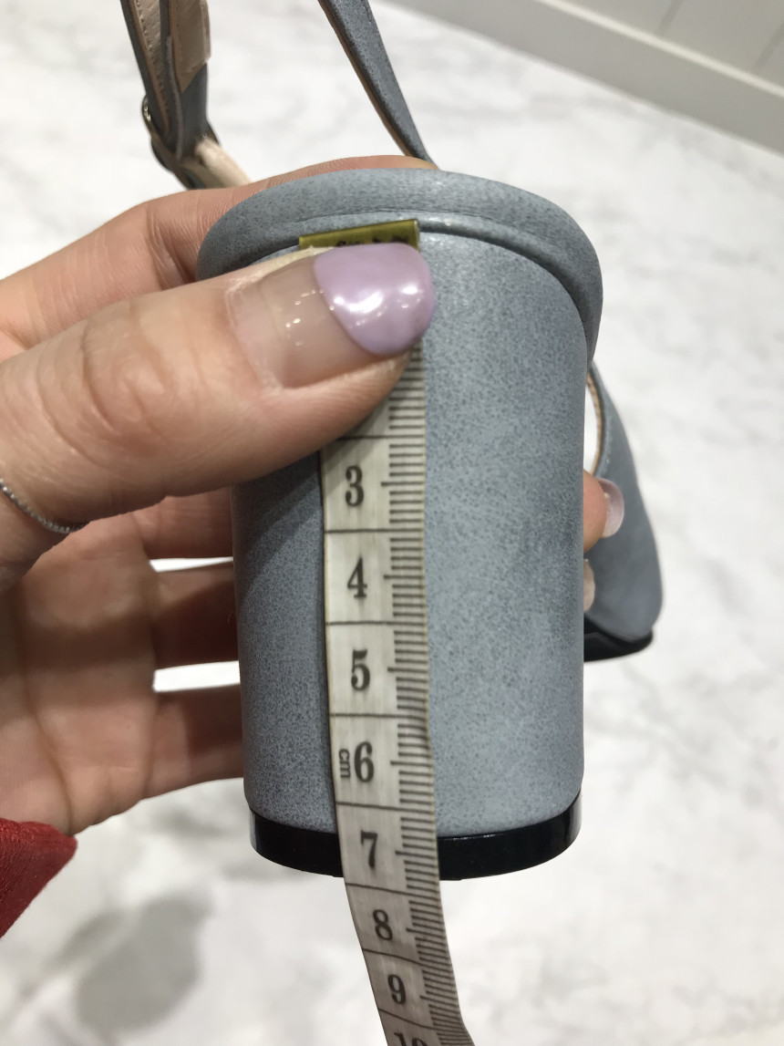 <b><p>Korean Specials Slim Squa nose Middle el</p></b><b><p>Korean特価 スリムな 正方形の鼻 ミドルヒール ングベクヒル 5cm、7cm</p></b><br /><br /><p align='center'>