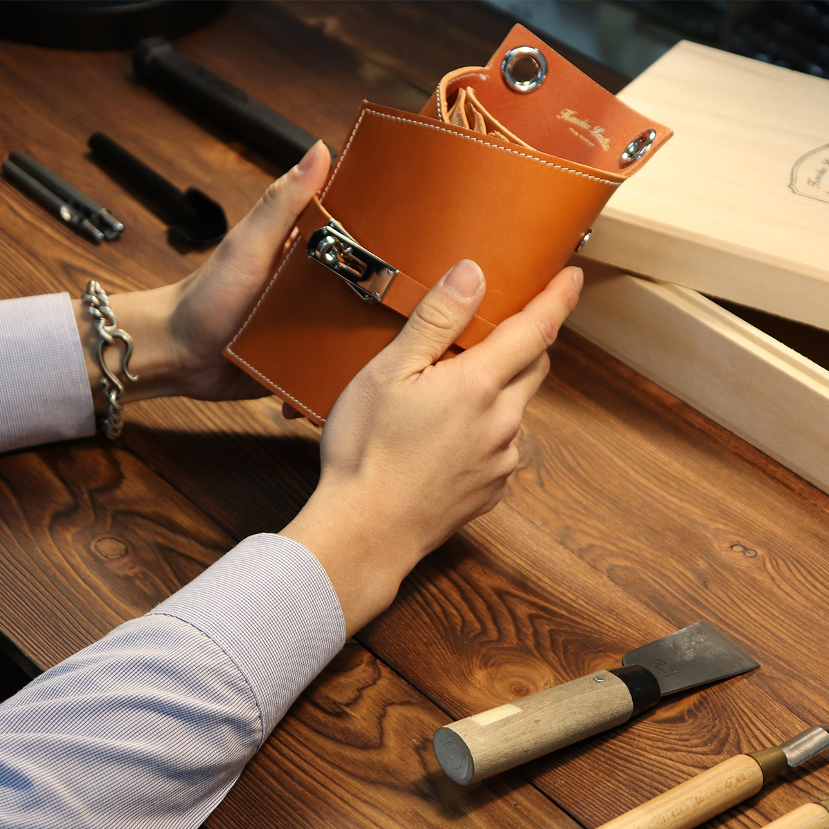 가죽가위집 켈리 블랙 칸데오레더