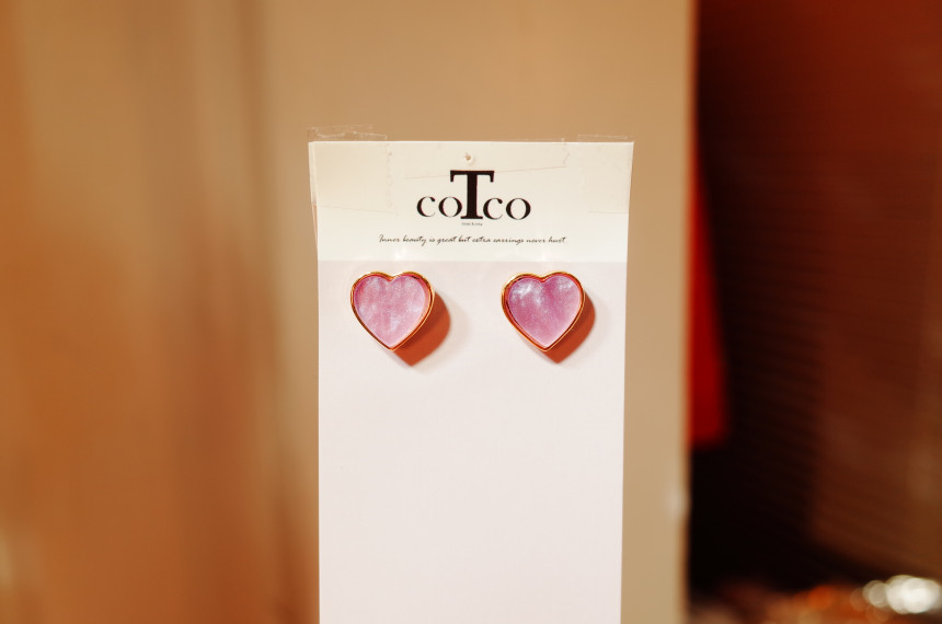 <b><p>Blury simple heart ring</p></b><b><p>アセンブリ シンプル ハート イヤリング</p></b><br /><br /><p align='center'>