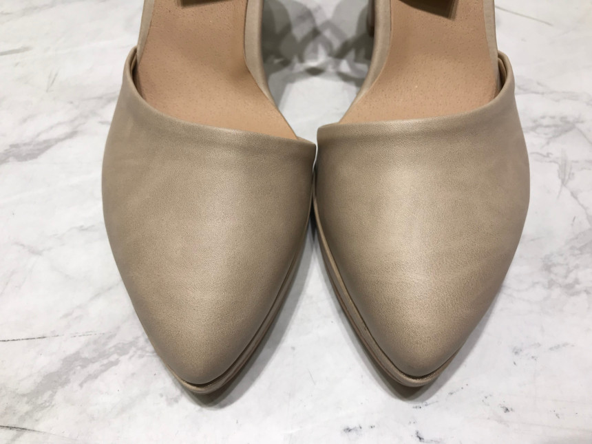 <b><p>diagonal Toe Stiletto Go rap heel Kean Feminine</p></b><b><p>斜線 トウ スティレット 行って見れ ストラップヒール 韓国語 フェミニンコーディネート</p></b><br /><br /><p align='center'>