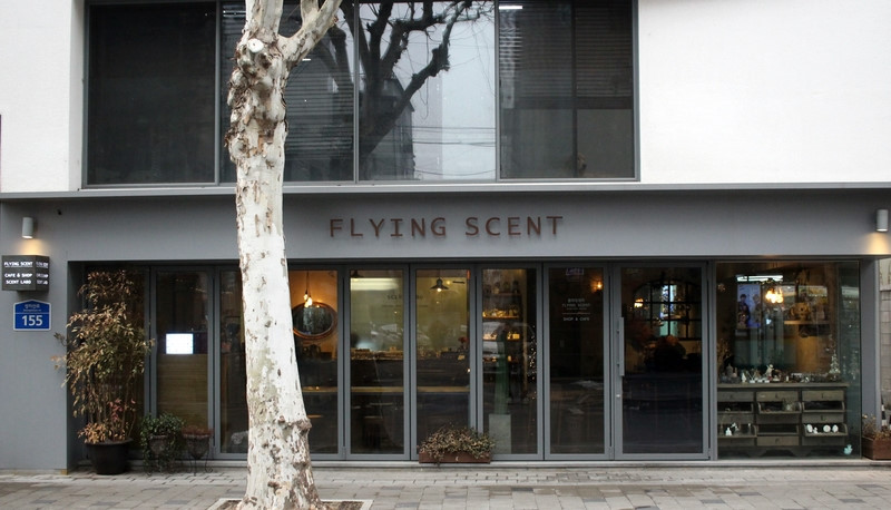 <b><p>French tal feme wrist clock 2cor Woman silver</p></b><b><p>フレンチ メタル 女性 手首 時計 2色 シルバー ファッション 正方形 ドの贈り物</p></b><br /><br /><p align='center'>