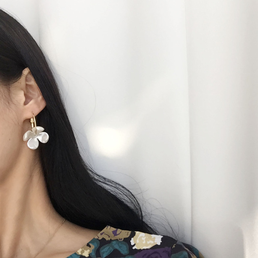 <b><p>Bin flip Nickel-free Flower Rg earrgs 20</p></b><b><p>空プリマス 無ニッケル 花 リングピアス 20貸し出し アクセサリー通販 フラワー</p></b><br /><br /><p align='center'>