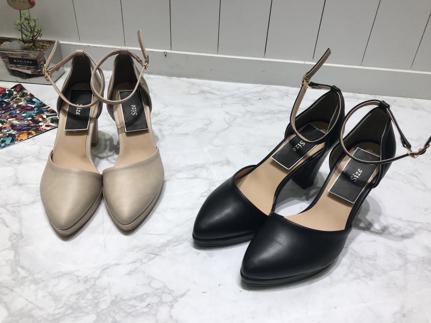 <b><p>diagonal Toe Stiletto Go rap heel Kean Feminine</p></b><b><p>斜線 トウ スティレット 行って見れ ストラップヒール 韓国語 フェミニンコーディネート</p></b><br /><br /><p align='center'>