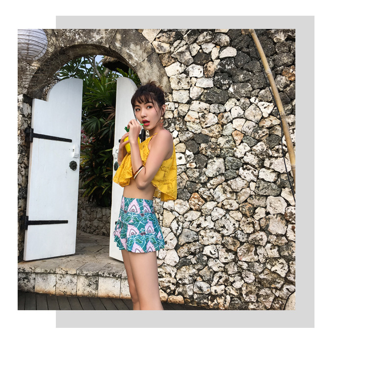 <b><p>Gentle youth Orange gre Frill bikini ce 20's</p></b><b><p>爽やか オレンジグリーン フリル ビキニ レース 20代 ホルターネック ハイウエスト</p></b><br /><br /><p align='center'>