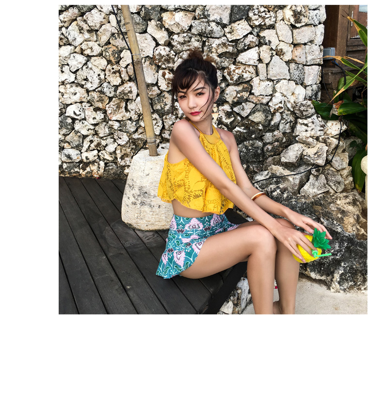 <b><p>Gentle youth Orange gre Frill bikini ce 20's</p></b><b><p>爽やか オレンジグリーン フリル ビキニ レース 20代 ホルターネック ハイウエスト</p></b><br /><br /><p align='center'>
