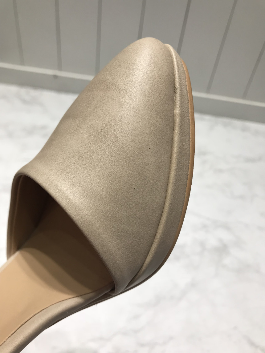 <b><p>diagonal Toe Stiletto Go rap heel Kean Feminine</p></b><b><p>斜線 トウ スティレット 行って見れ ストラップヒール 韓国語 フェミニンコーディネート</p></b><br /><br /><p align='center'>