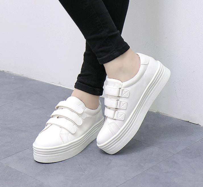 <b><p>Korean Pitching Velcro Height The Snkers</p></b><b><p>韓国語 ピッチング ベルクロ 身長 厚底 スニーカー 女性 スリーた プラットフォームシューズ</p></b><br /><br /><p align='center'>