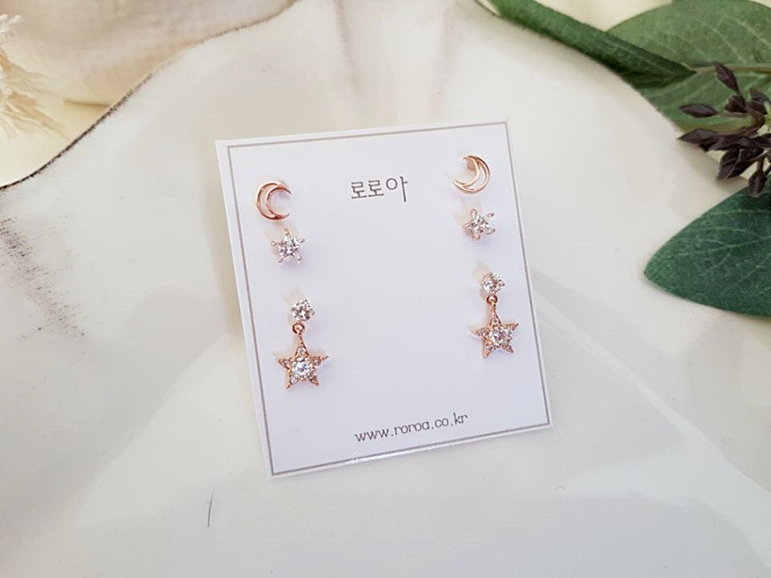 <b><p>flower Dp Silv fing Cubic earr set Spr Statue</p></b><b><p>フラワー ドロップ ウンチム キュービック イヤリング セット 春身上ワンピース</p></b><br /><br /><p align='center'>