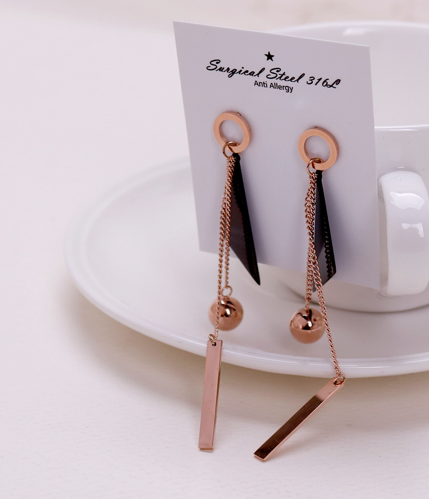 <b><p>Haan Surge Steel earring titium staless Simp</p></b><b><p>しオンドゥ 書かれているカールスチール イヤリング チタン ステンレス シンプルな</p></b><br /><br /><p align='center'>