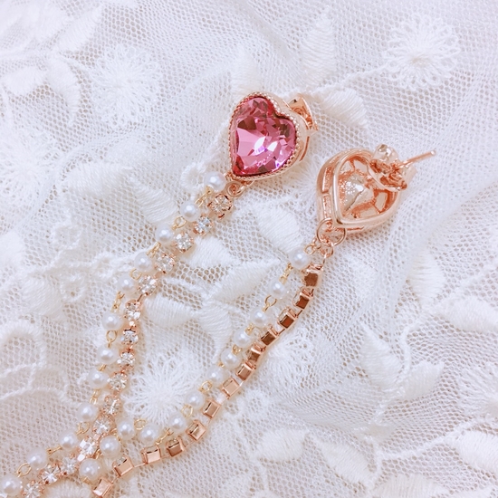 <b><p>Sweet pink Heart Ergs Good pot cycle Blg-blg</p></b><b><p>甘くピンク ハートピアス ポイントサイクル良い ケバケバした ユニークアクセサリー</p></b><br /><br /><p align='center'>