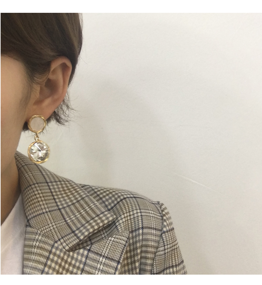 <b><p>Yanna Mourning stone Cubic Drop earr Simple</p></b><b><p>ヤンナ 無排 ストーン キュービック ドロップ イヤリング シンプルモダン アンティーク</p></b><br /><br /><p align='center'>