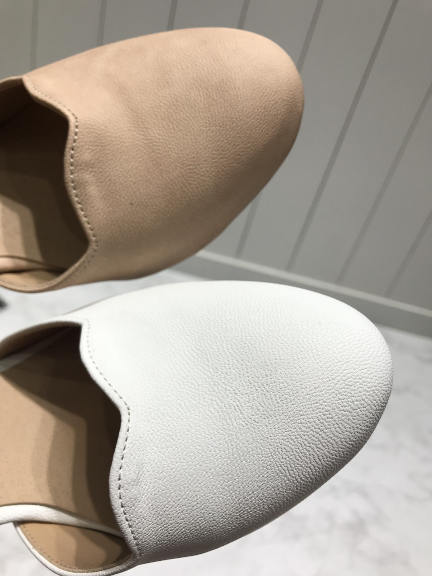 <b><p>wave Go Middle heel Strap pump Korean Colge</p></b><b><p>波 行って見れ ミドルヒール ストラップ パンプス 韓国語 大学生デイリック 女性カジュア</p></b><br /><br /><p align='center'>