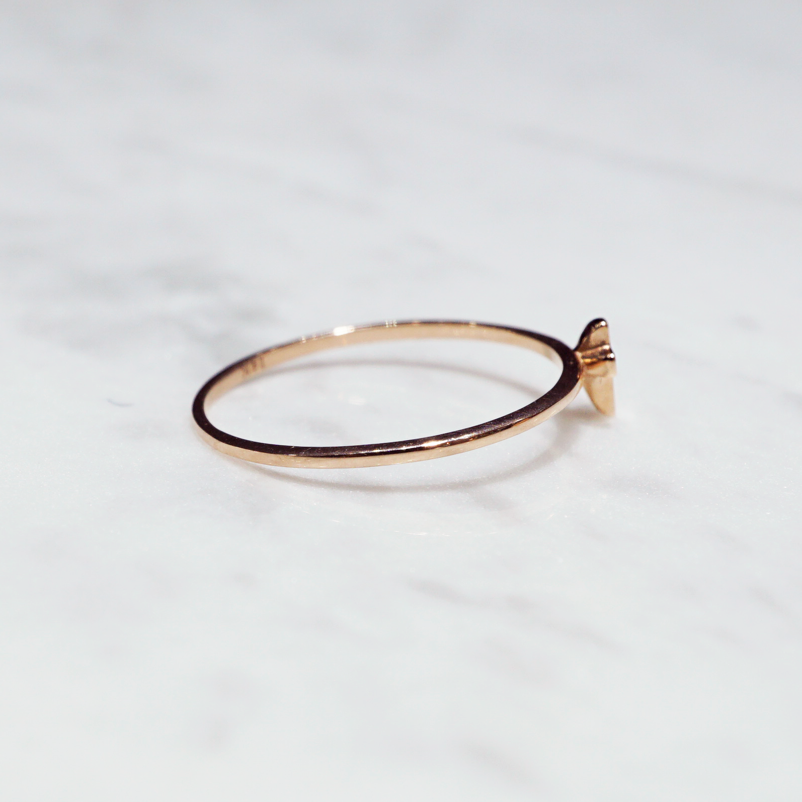 <b><p>gold rose simple The Cs Layered ring pot</p></b><b><p>ゴールド ローズ シンプル クロス 重ね着 リング ポイント 検知 ガード ロザリオ</p></b><br /><br /><p align='center'>